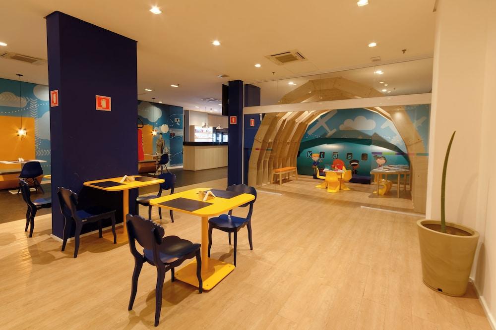 Golden Tower Express Anhembi by Fênix Hotéis