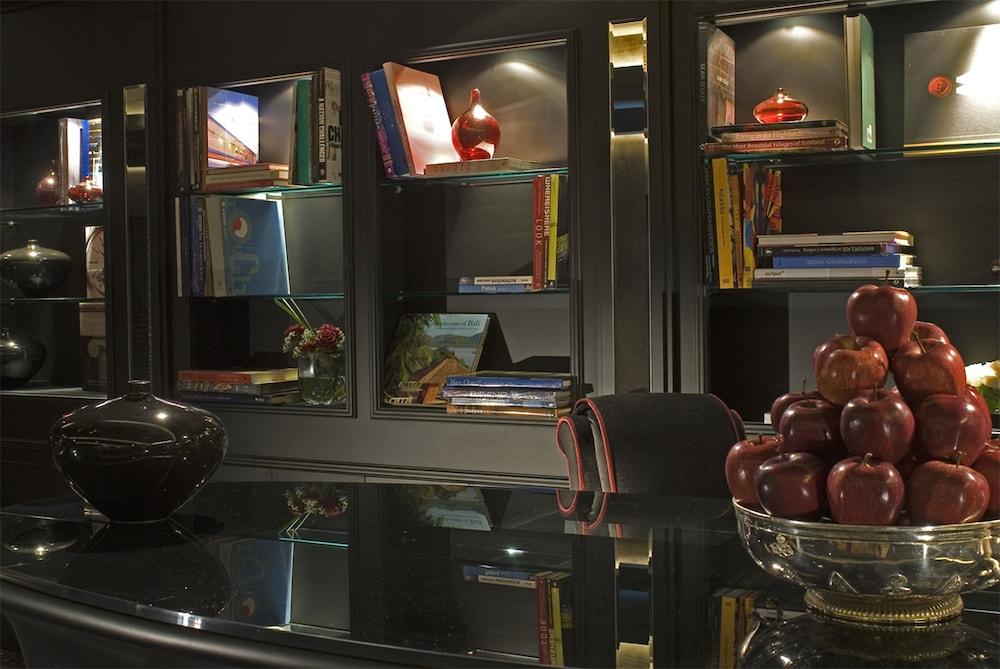 Palazzo Barbarigo Sul Canal Grande