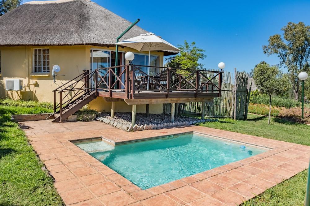 Shumba Valley Lodge Lanseria Airport