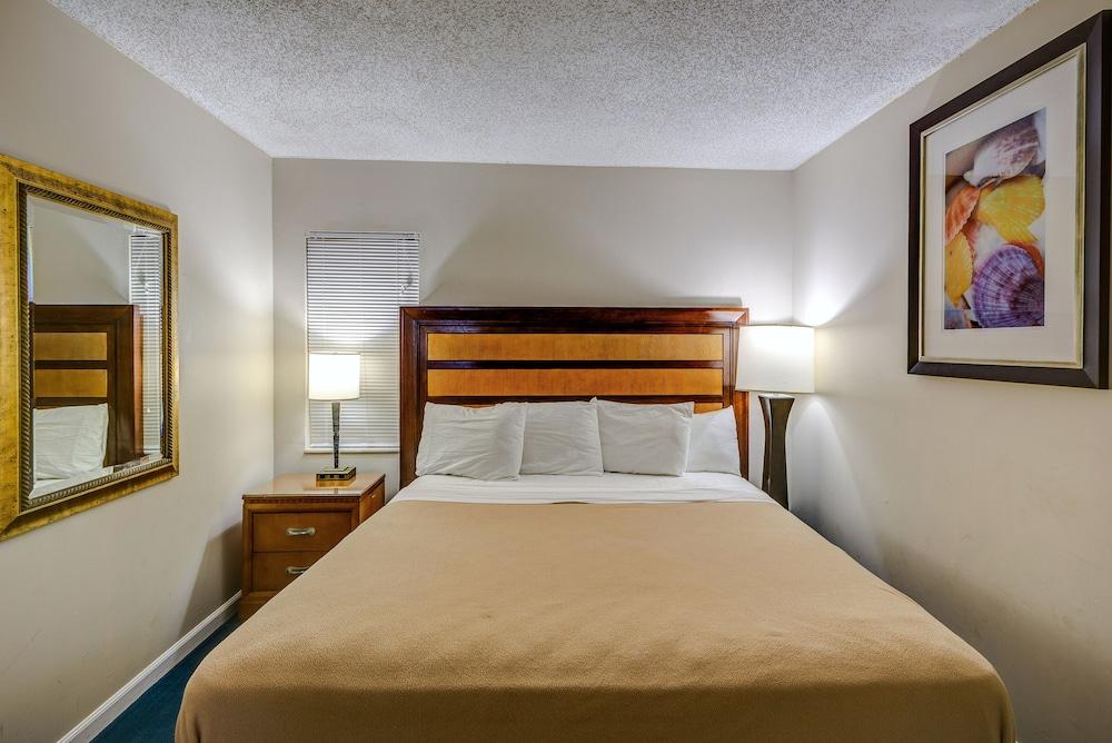 Beach Quarters Daytona