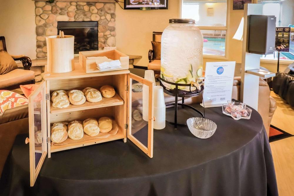 Quality Inn & Suites Sequim at Olympic National Park