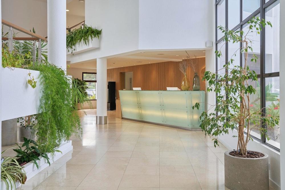 Caloura Hotel Resort