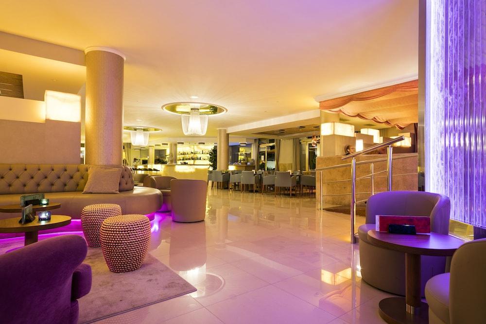 Beverly Park Hotel & Spa