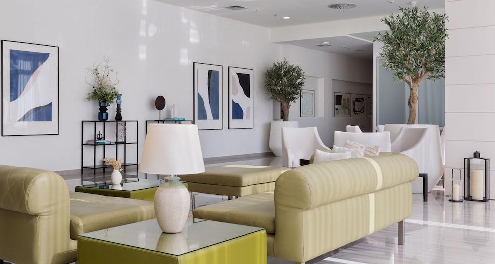 Bluesun Hotel Elaphusa