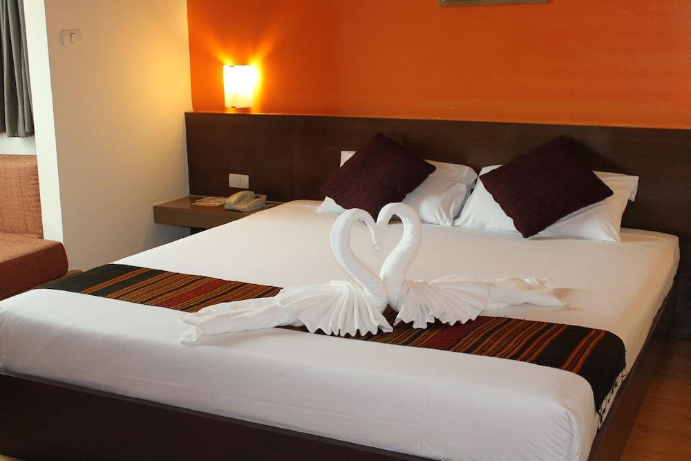 The Seasons Bangkok Huamark