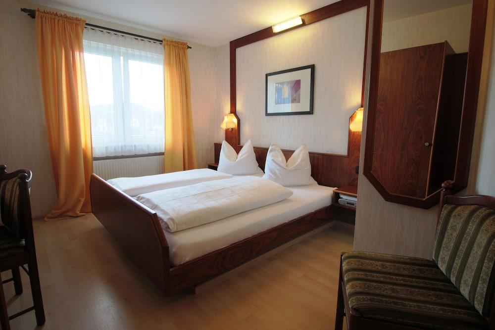 Hotel-Restaurant &  Gästehaus Löwen