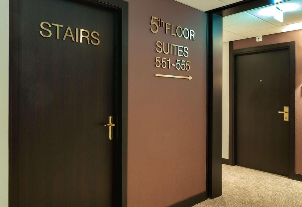 Golden Tulip Leiden Centre