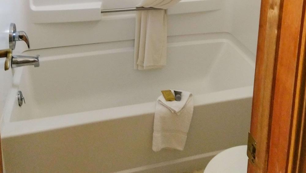 Magnuson Grand Rushmore View