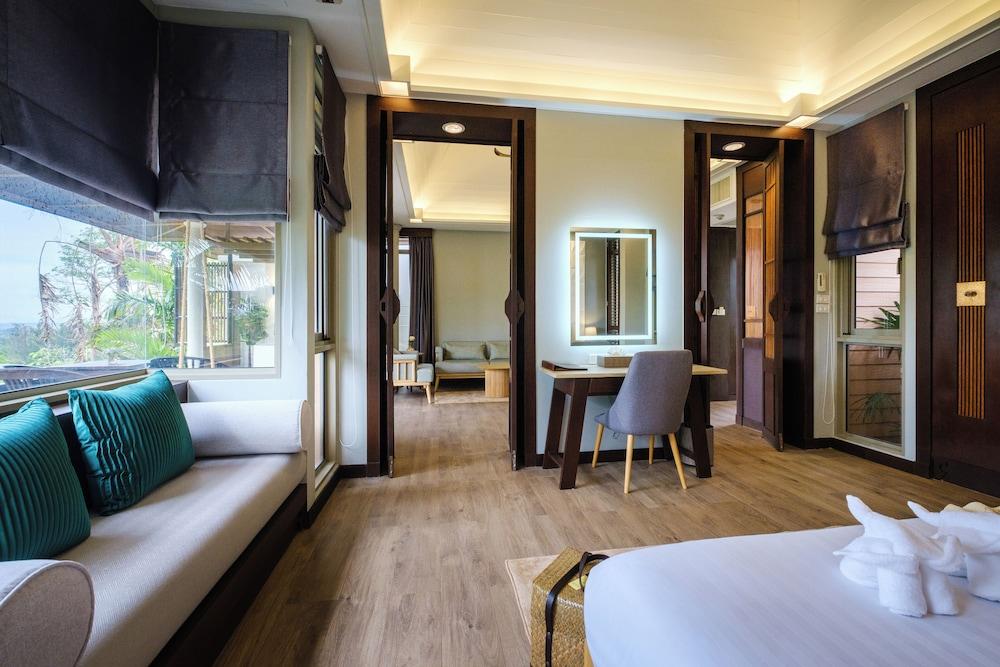 Springfield Village Golf & Spa