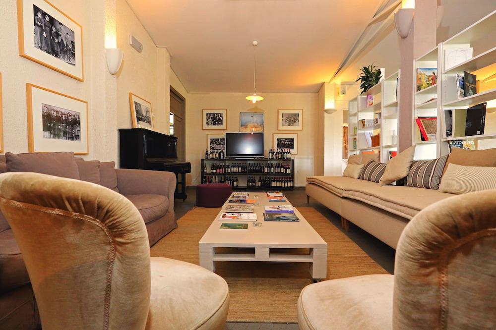 Hotel Terre di Casole