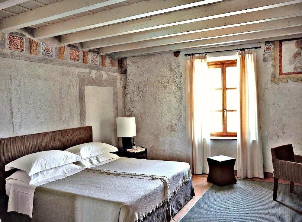 Villa Arcadio Hotel & Resort