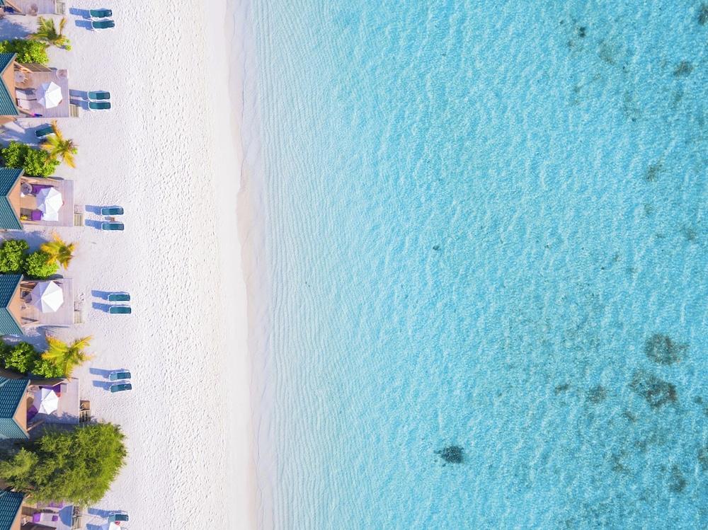 Meeru Maldives Resort Island