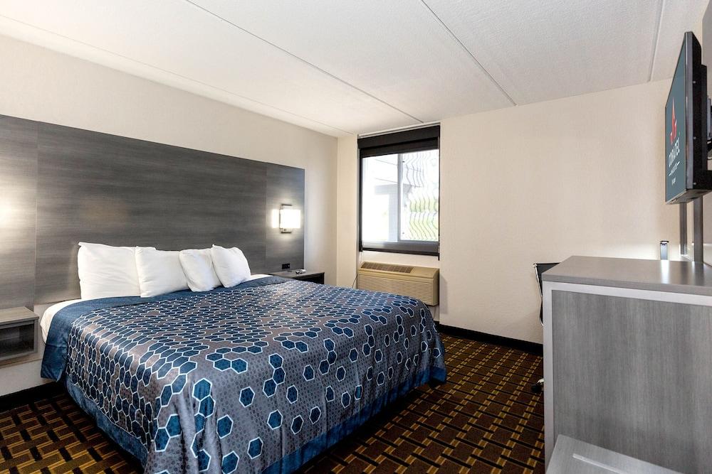 Coratel Inn & Suites by Jasper Mankato