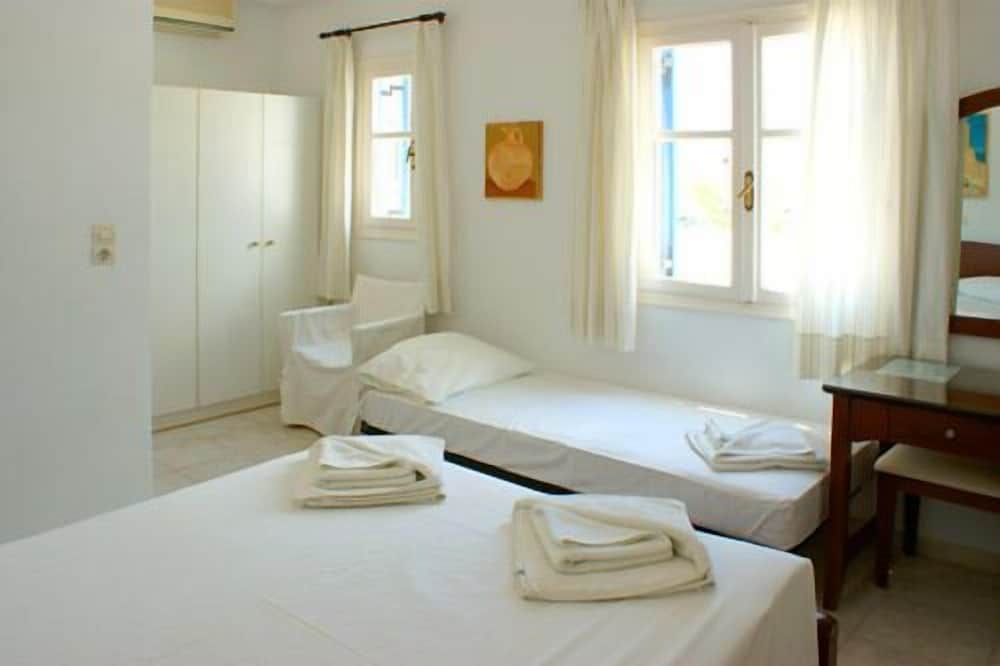 Hotel Blue Bay Villas