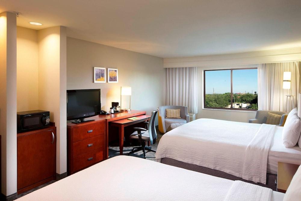 Courtyard by Marriott Brownsville