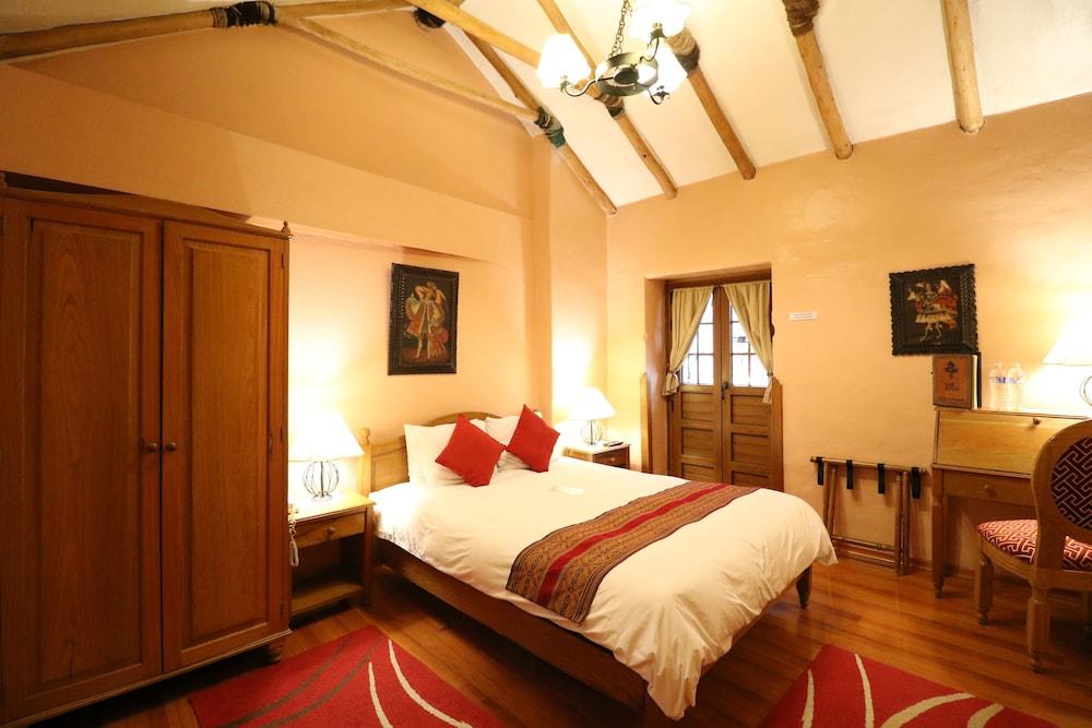 Hotel & Mirador Los Apus