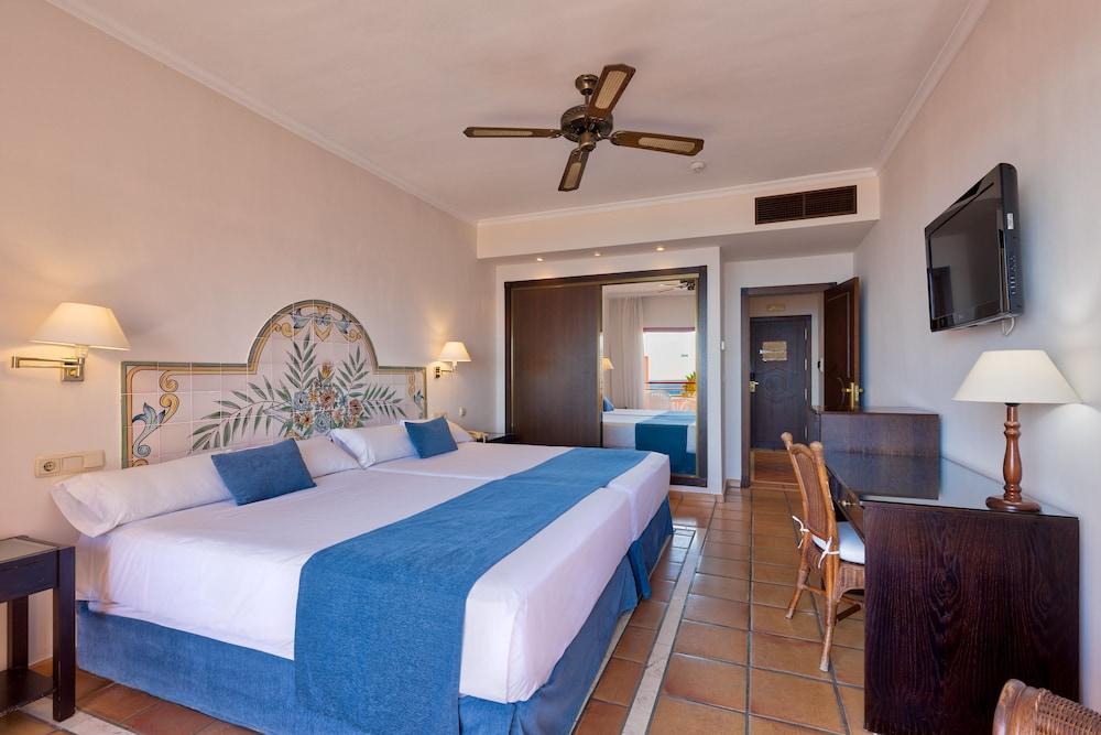 Ibersol Almuñecar Beach & Spa