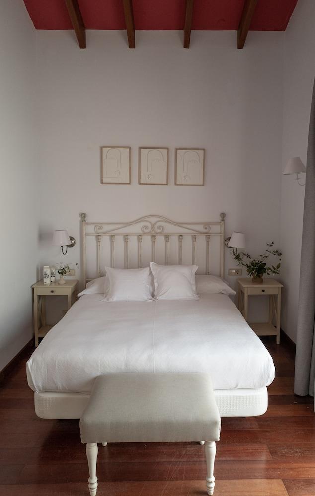 Can Jaume by Ocean Drive