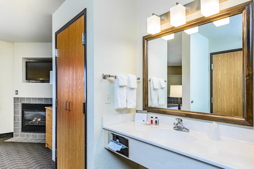 AmericInn by Wyndham Belle Fourche