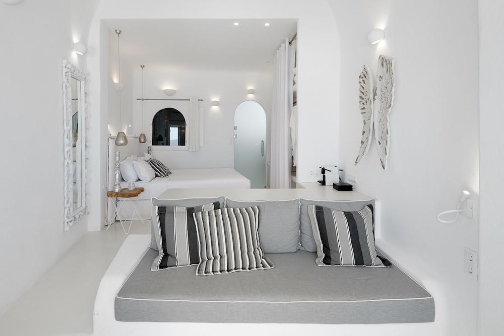 Dana Villas & Infinity Suites