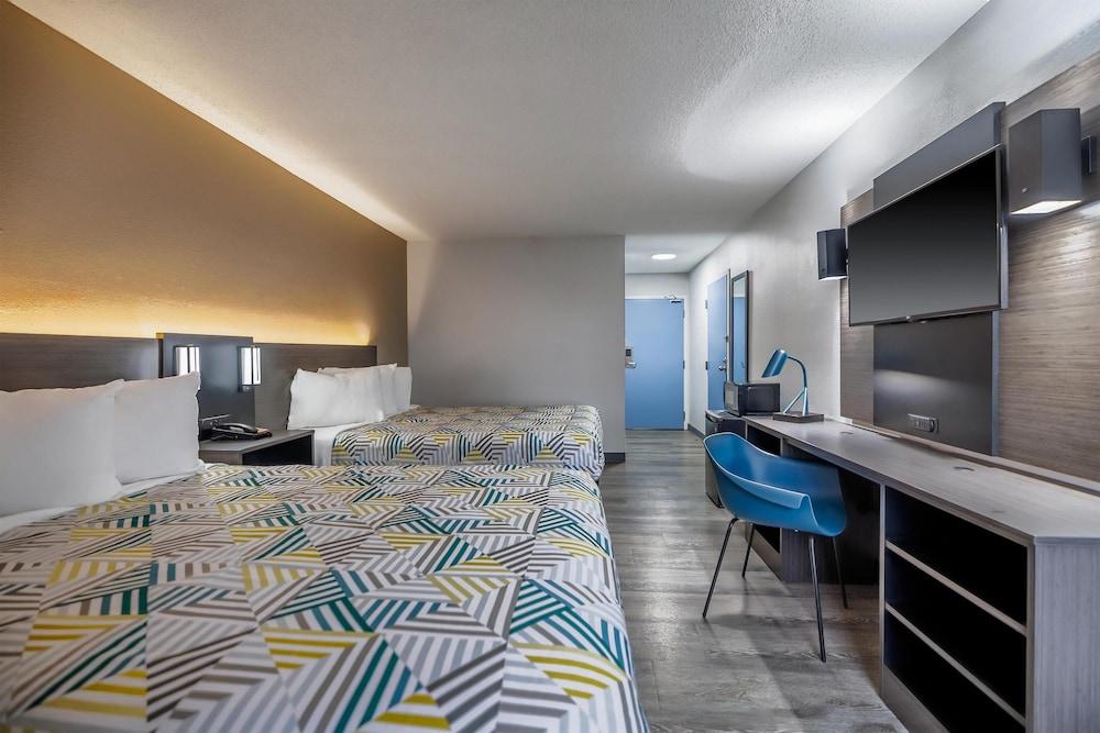 Motel 6 Franklin, OH