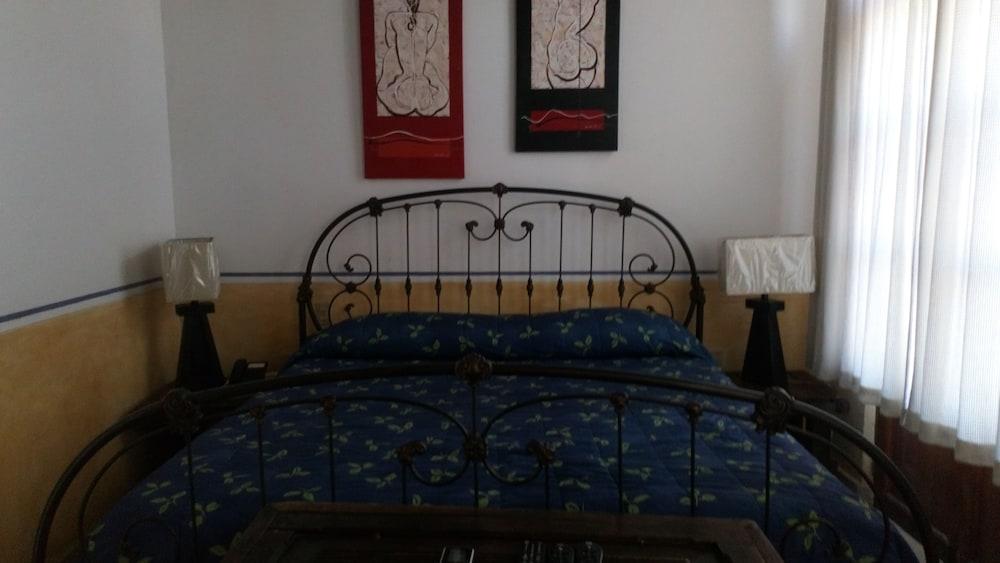 The Melville Boutique Hotel