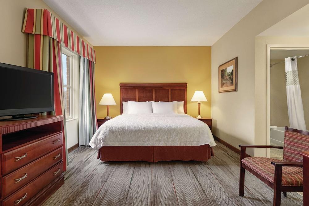 Hampton Inn & Suites Williamsburg Historic District