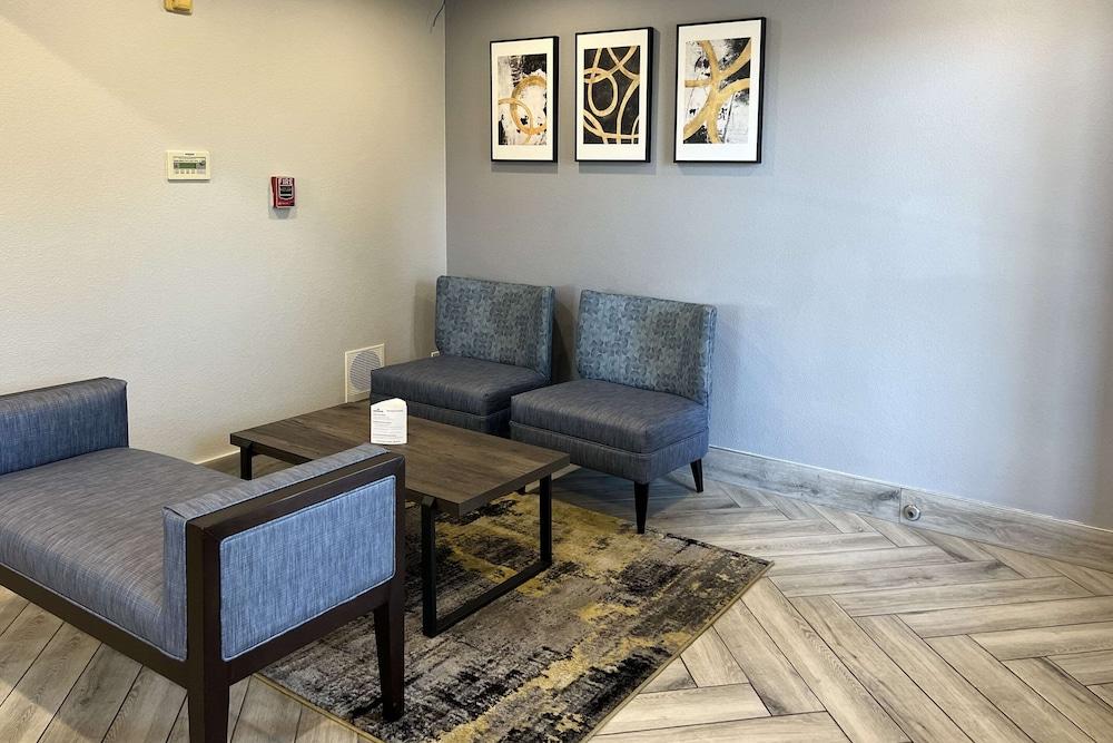 Quality Inn Tracy I-205