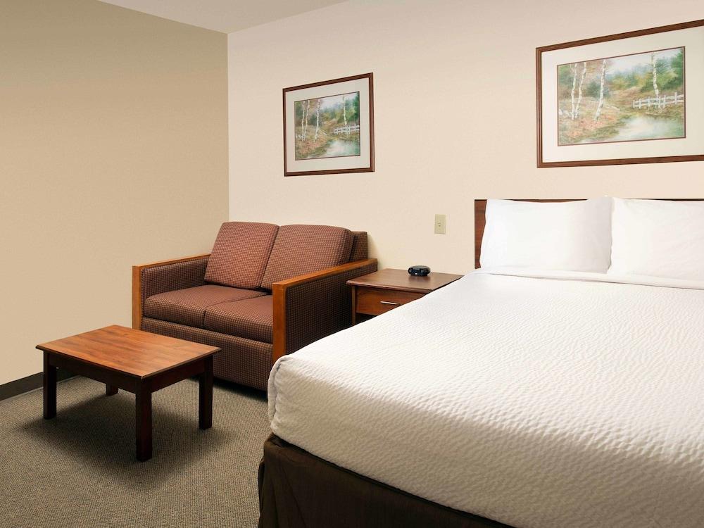 WoodSpring Suites Killeen