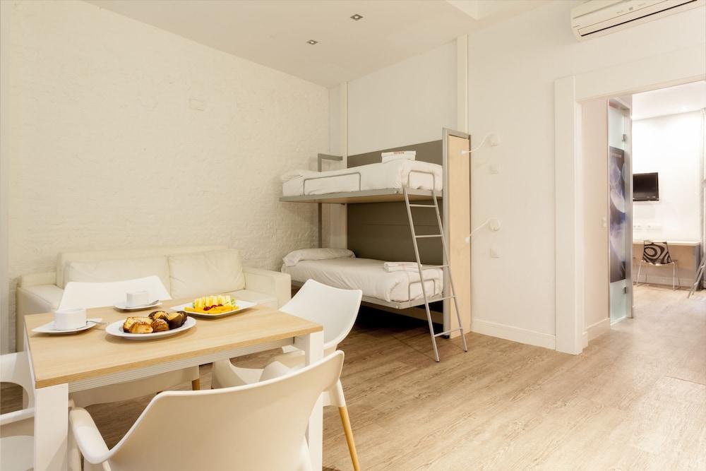 Petit Palace Boquería Garden