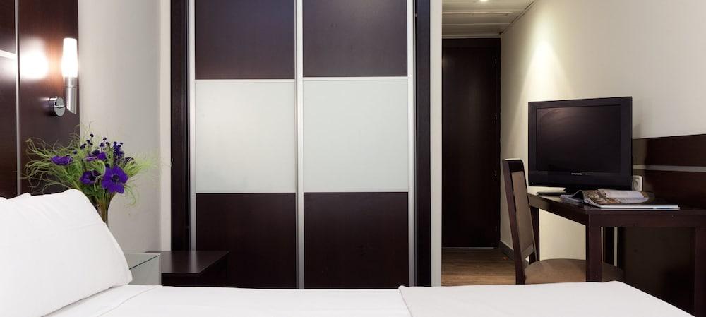 Hotel Los Girasoles I