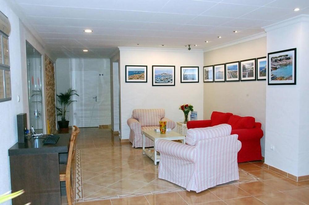Hostal Mar y Huerta