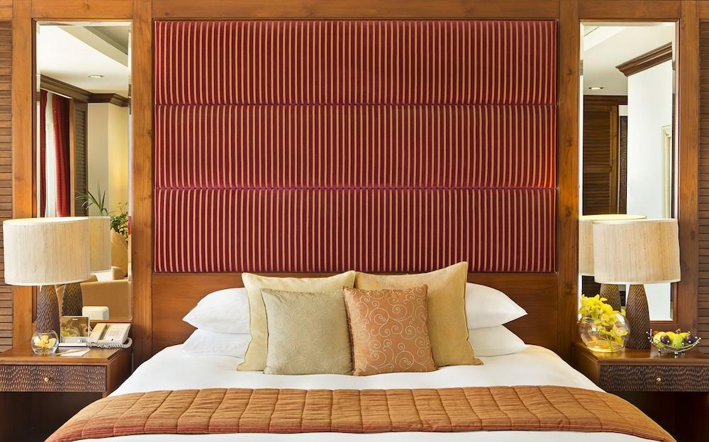 Danat Jebel Dhanna Resort