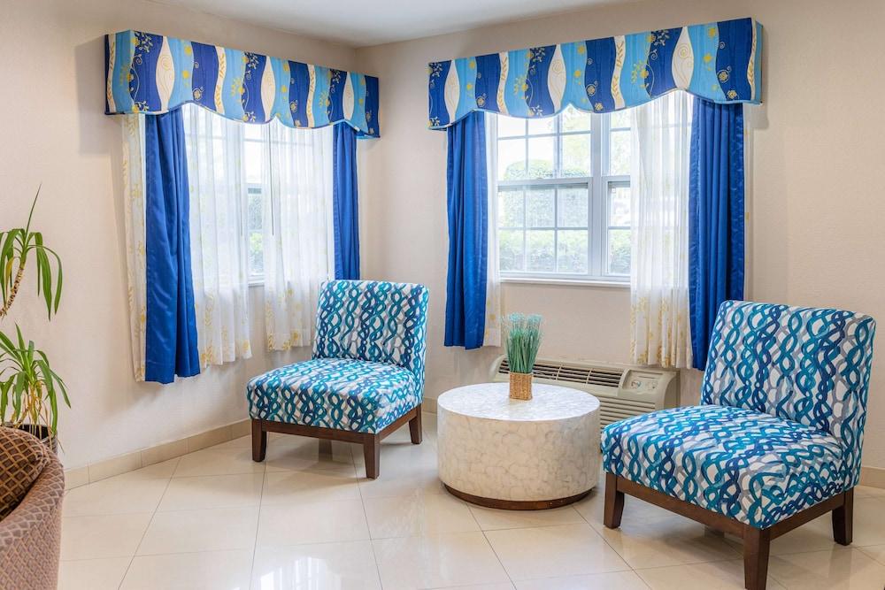 Microtel Inn & Suites by Wyndham Kingsland Naval Base I-95