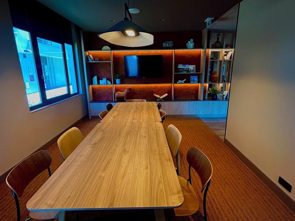 Novotel Suites Clermont Ferrand Polydome