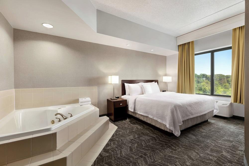 SpringHill Suites by Marriott Dulles Airport