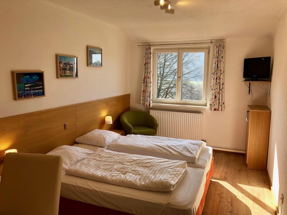 Hotel Schöne Aussicht