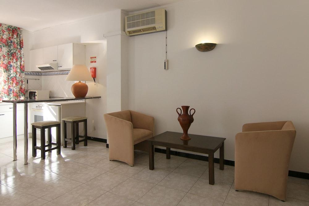 Monica Isabel Beach Club