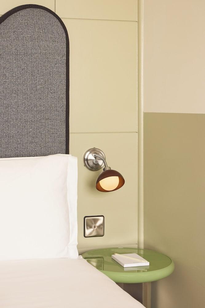 The Hoxton Shoreditch