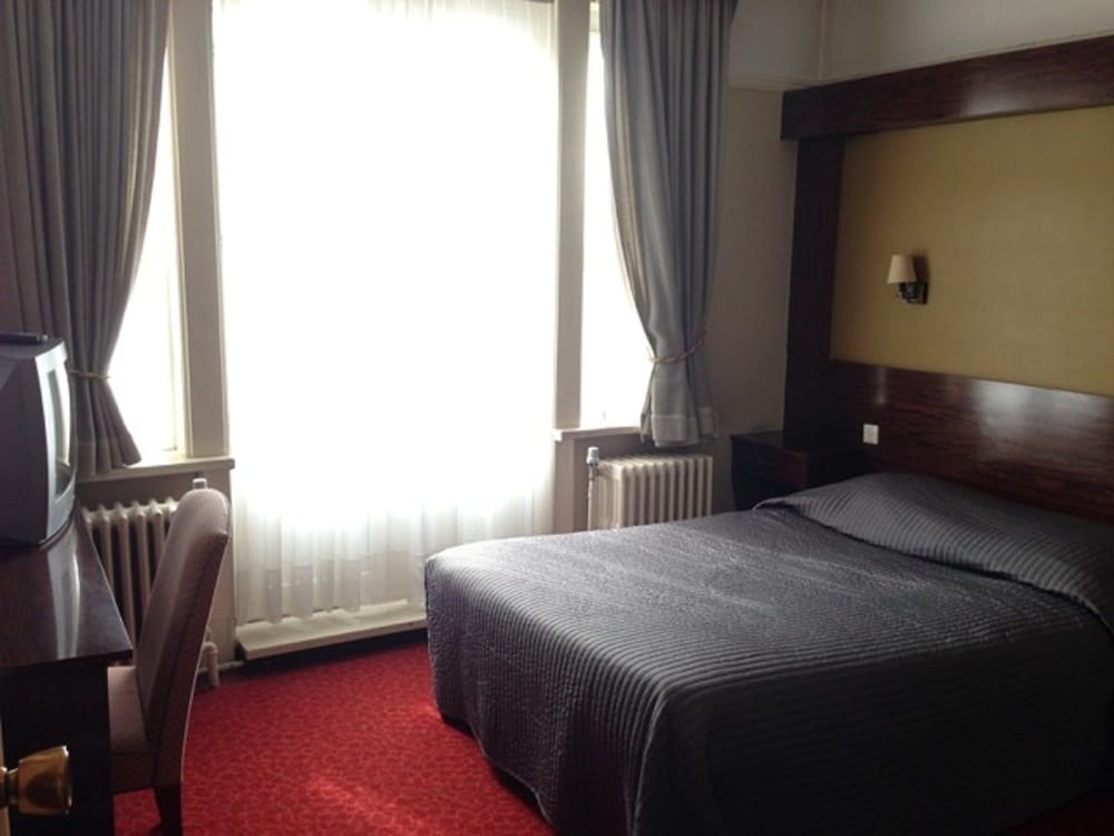 Manhattan Hotel Brussels