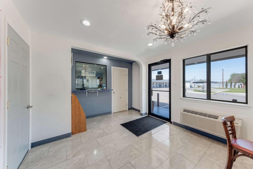 Americas Best Value Inn San Antonio Downtown Riverwalk