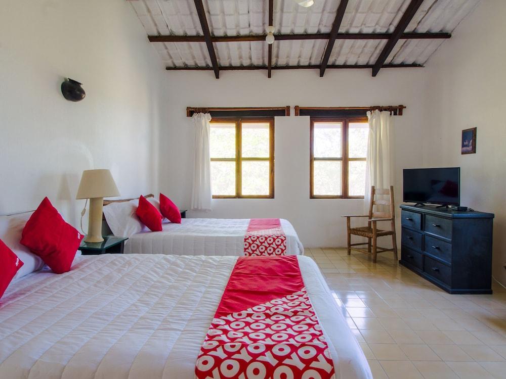 OYO Villas Palmira