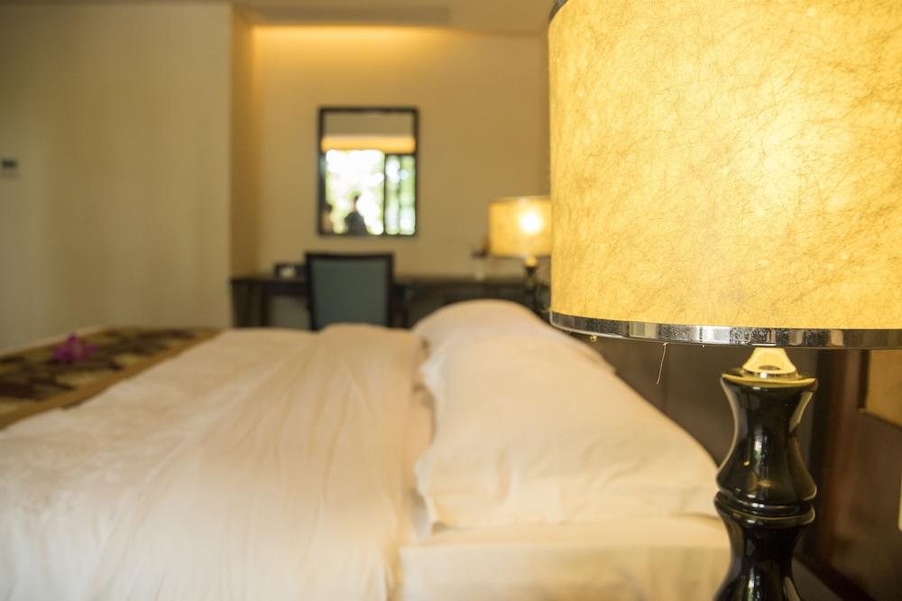 Pearl River Nantian Hot Spring Resort