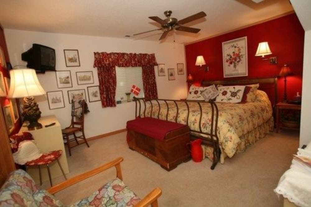 Rogers Inn The Pines