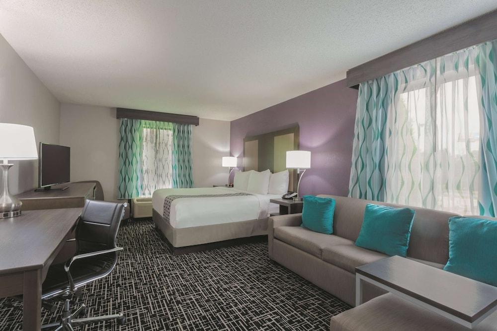 La Quinta Inn & Suites by Wyndham Covington