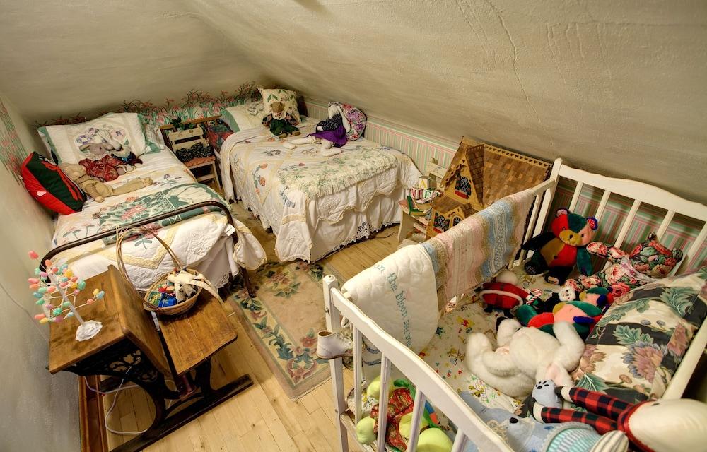 Cobblestone Bed and Breakfast