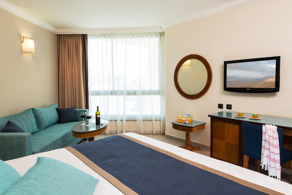 U Magic Palace Hotel