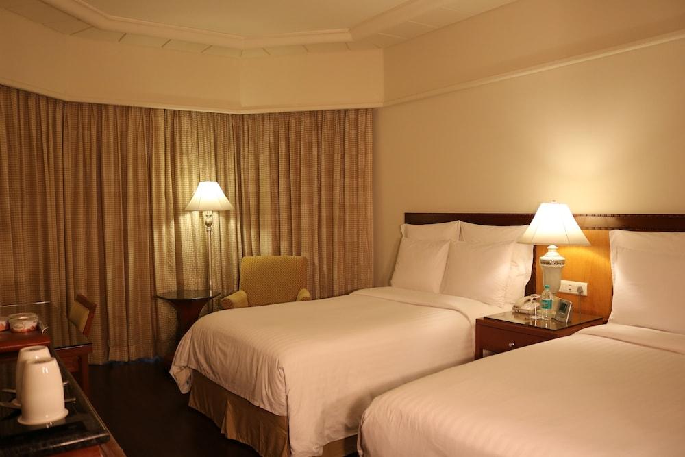 Hyderabad Marriott Hotel & Convention Centre