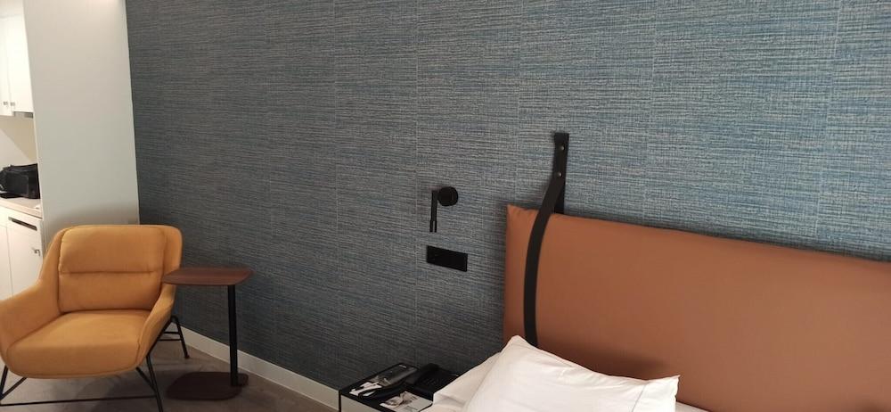 Suites Viena Plaza de España