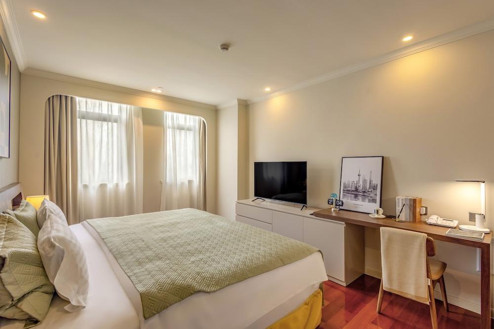 Green Court Residence City Center Shanghai